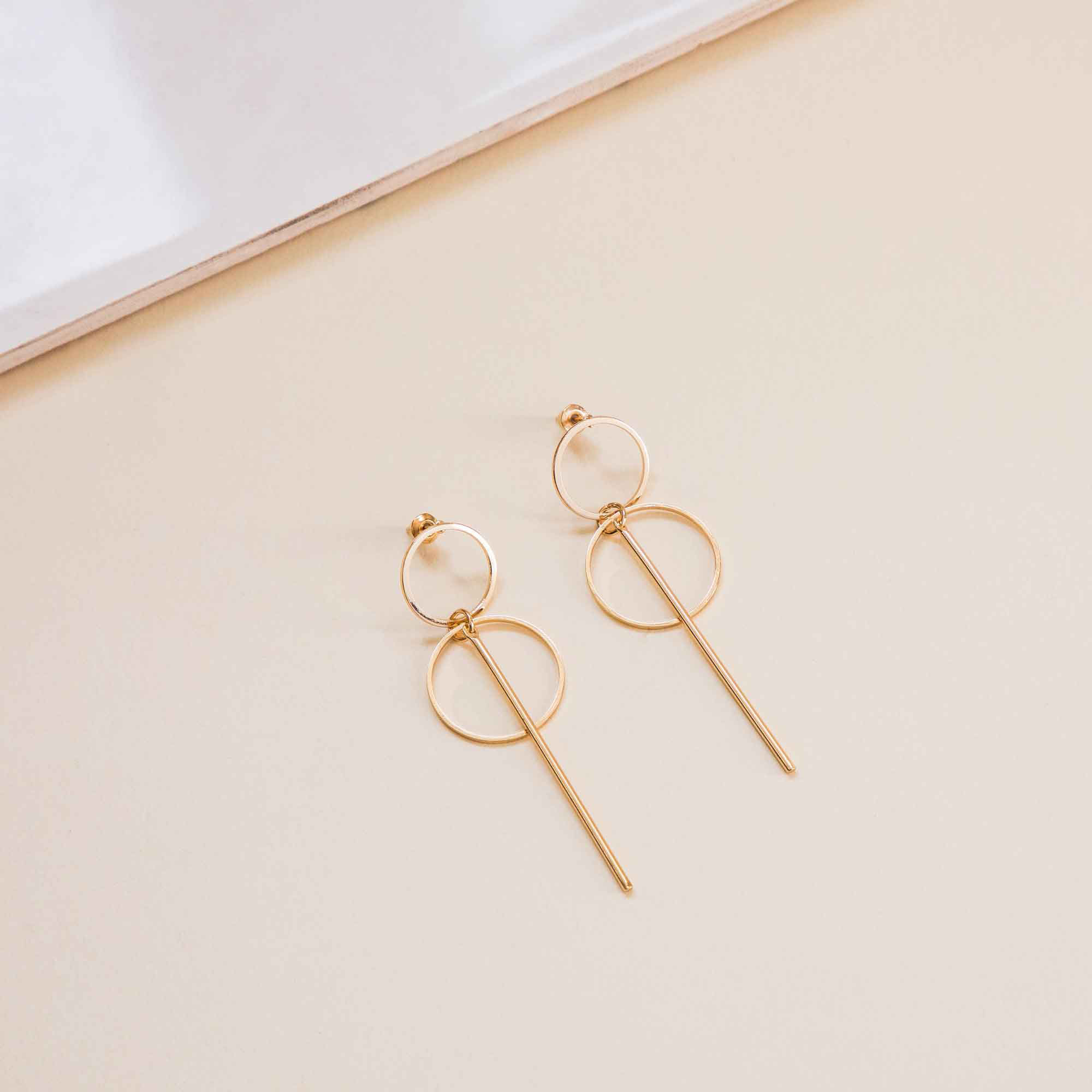 ACE10030-Gold-C.jpg