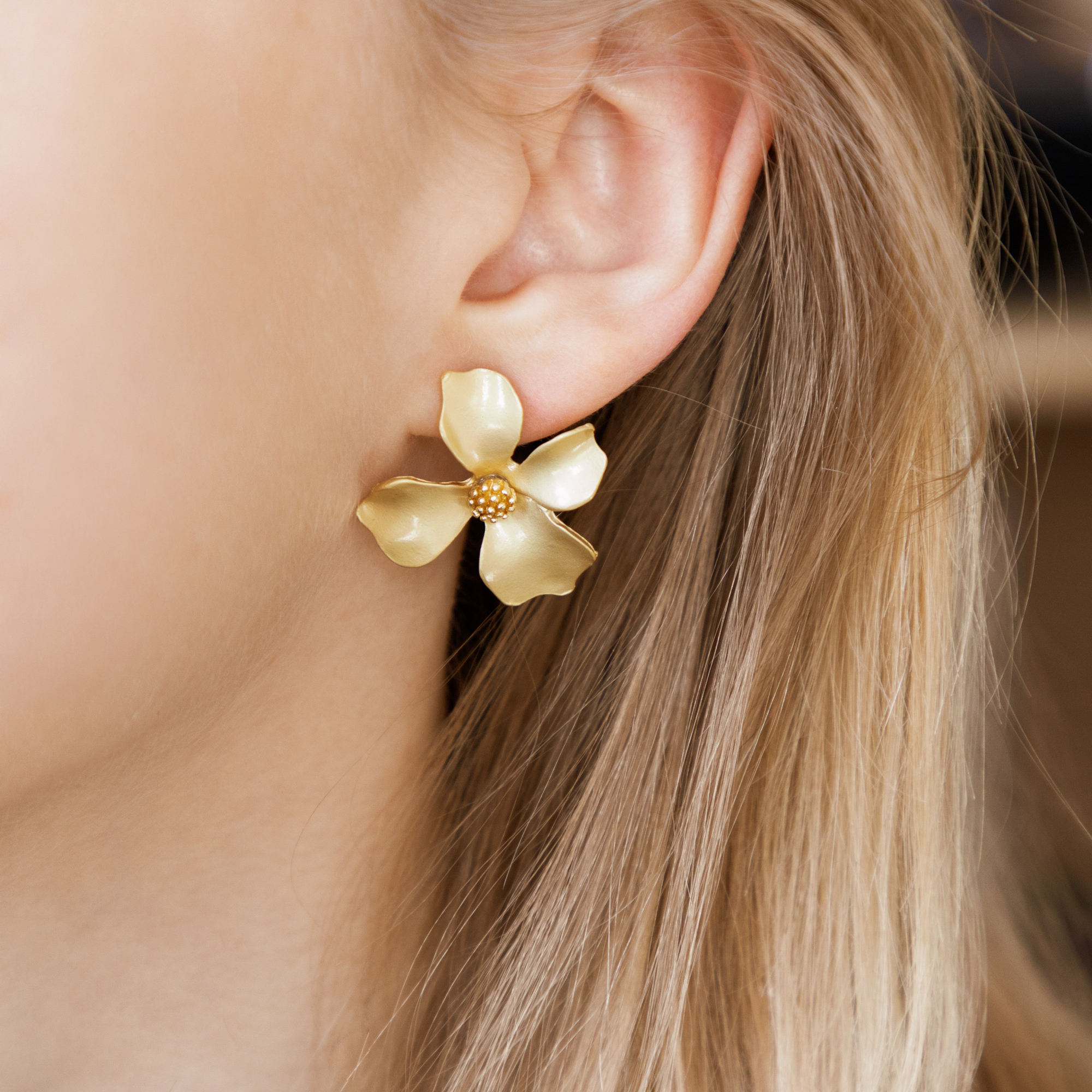 ACE10046 Gold E