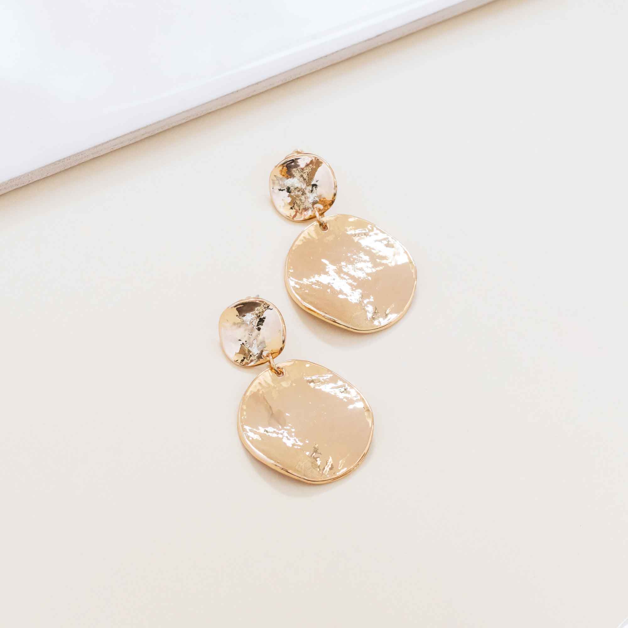 ACE10216-Gold-C.jpg