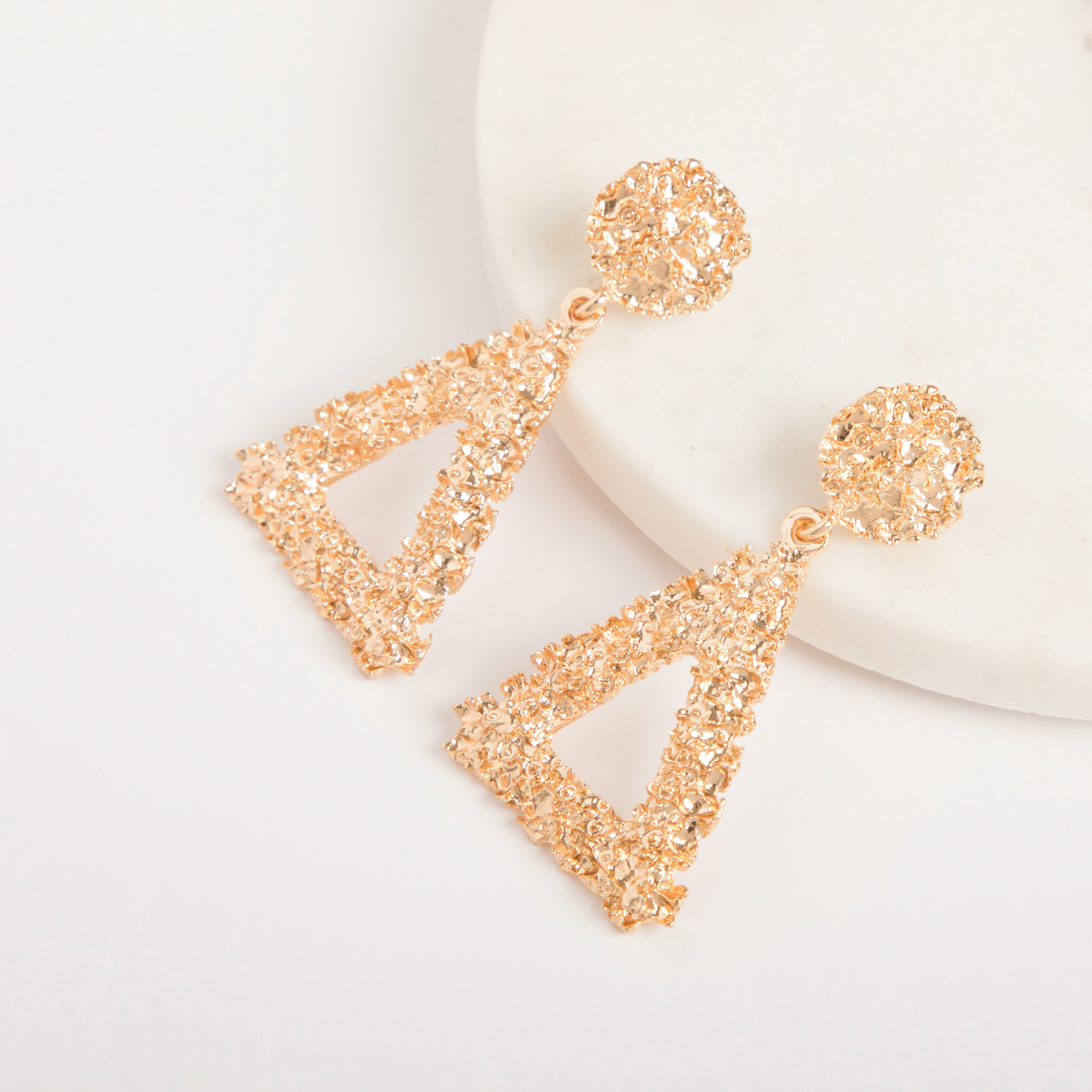 ACE10232-gold-B.jpg