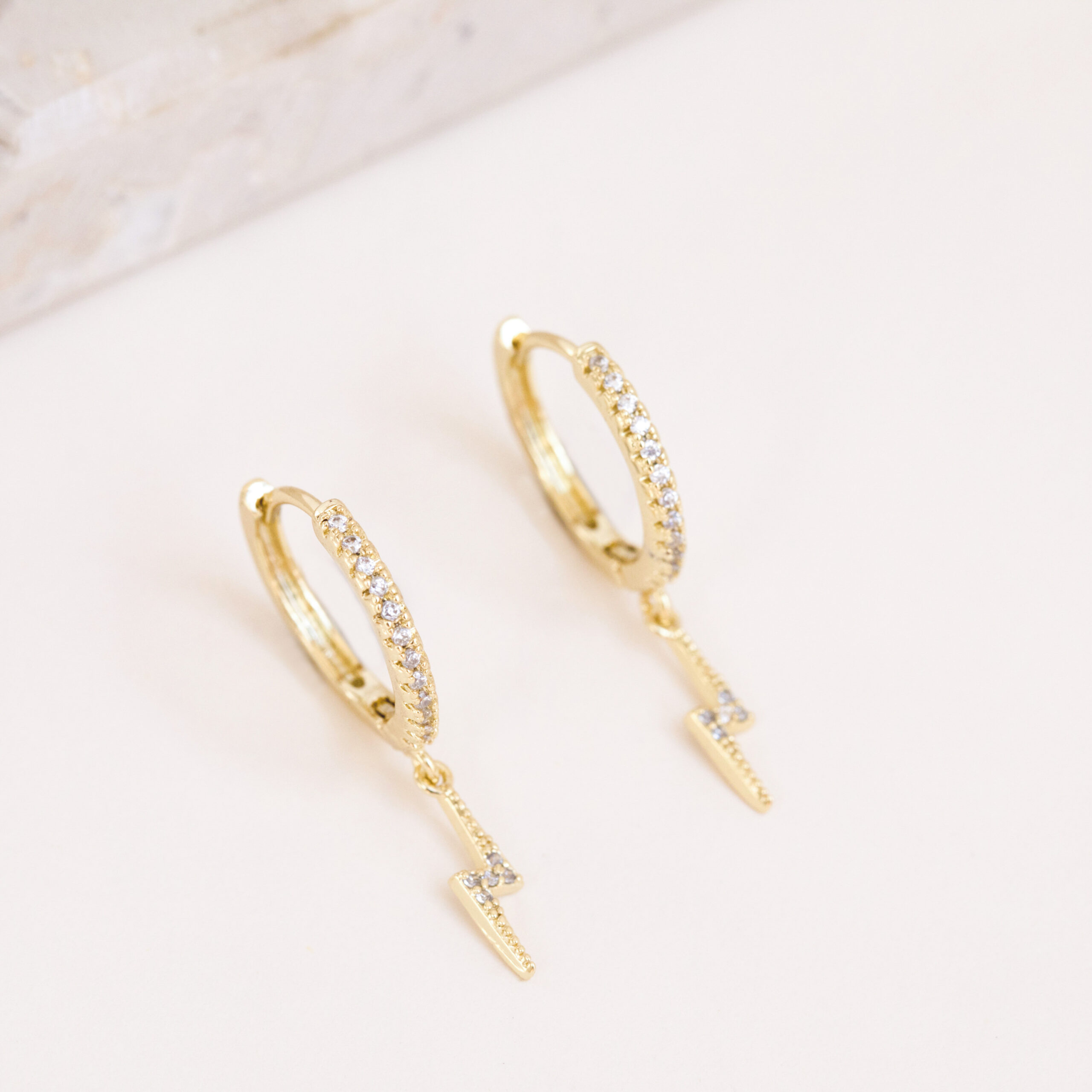 ACE10360 Gold c